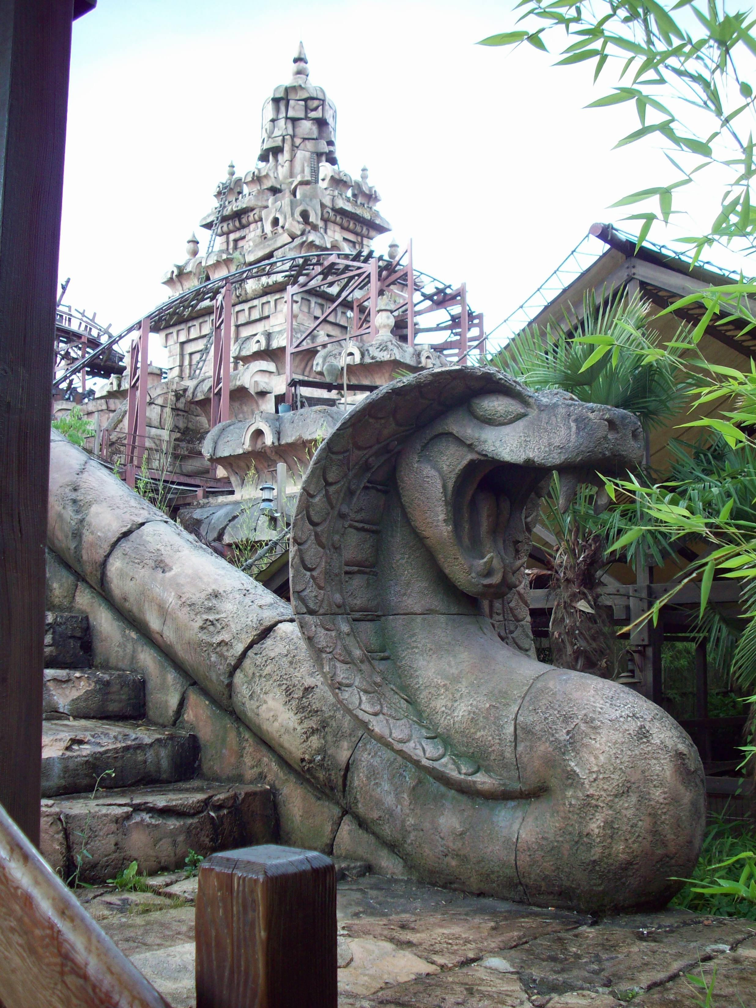 Cobra Rail, Temple of Doom, Disneyland Paris